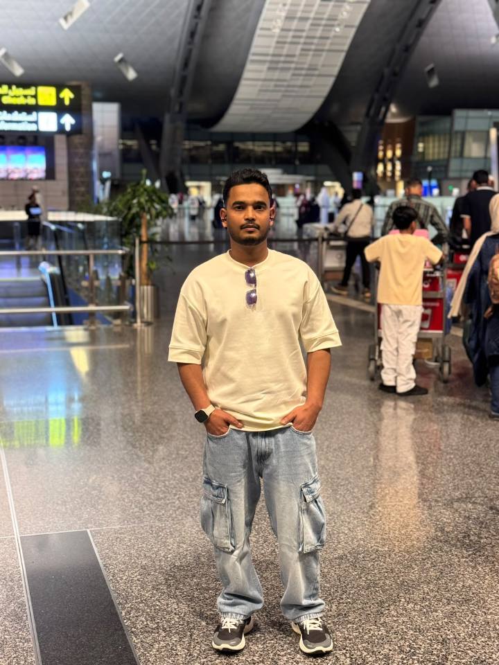 Mohammad Akbor Ali, founder of Ask You Like photos